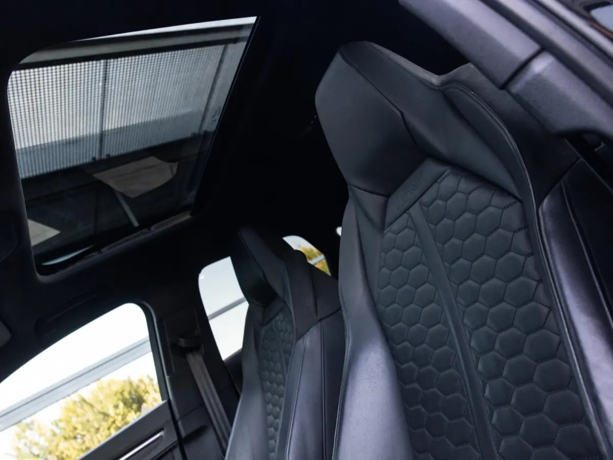 RSQ3 2.5 TFSI QUATTRO | LED MATRIX | PANORAMA/SCHUIF-KANTELDAK | 360 CAMERA | BANG & OLUFSEN | RS SPORTUITLAATSYSTEEM | ELEKTR.TREKHAAK | ELEKTR. VERSTELBARE STOELEN |