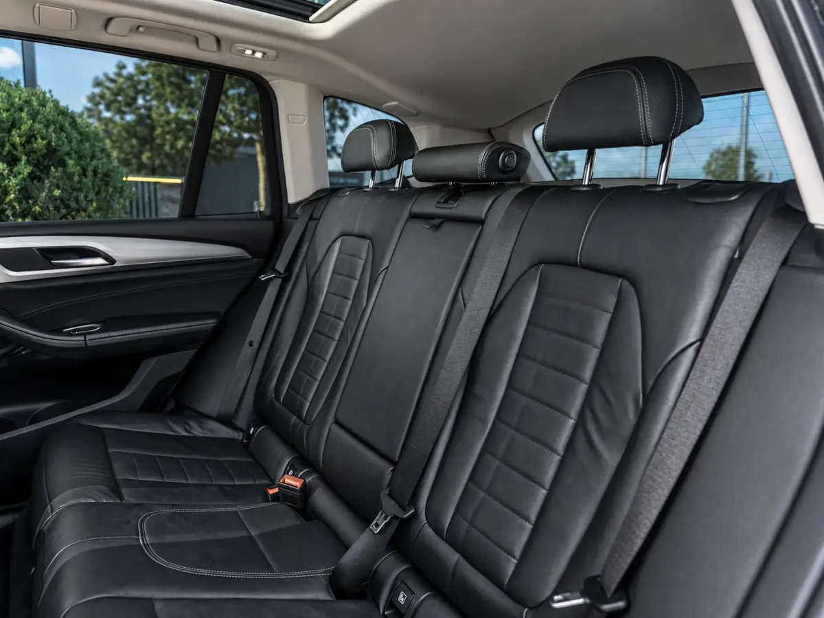 xDrive30e High Executive|PANO|CAM|APP|19''|CC|STOELVW
