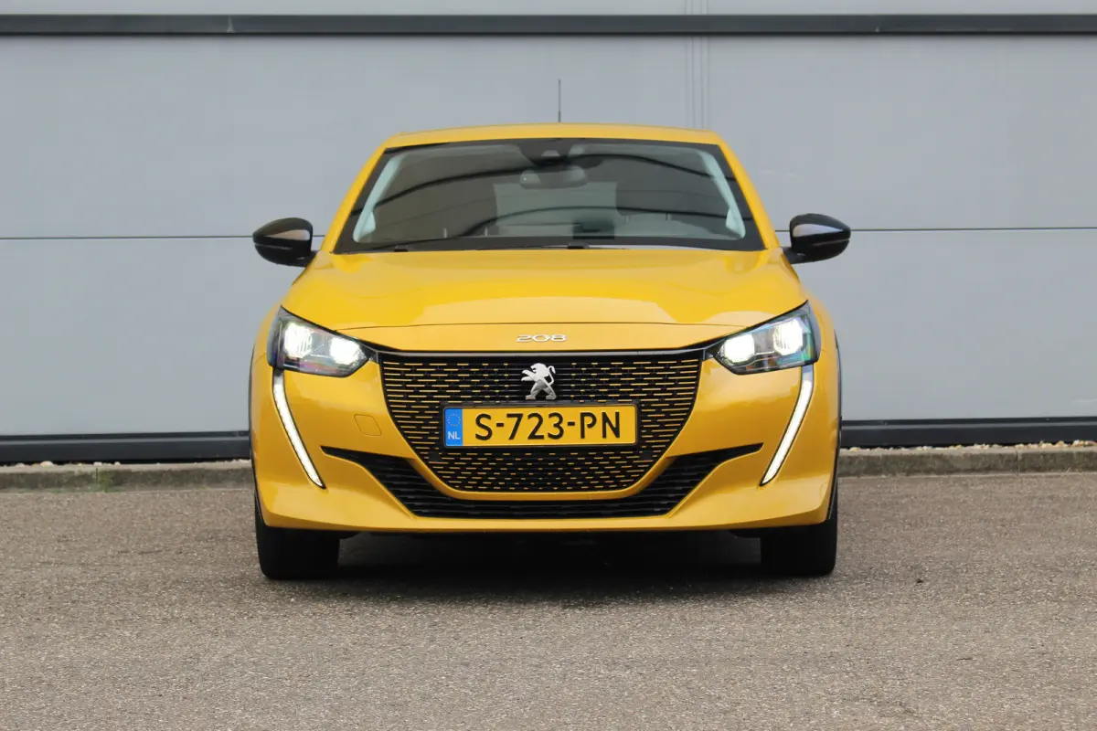 EV Allure Pack 50 kWh | SOH 98% | Camera | Climate & Cruise Controle | Carplay | Keyless | | SOH 98% | Camera | Climate & Cruise Controle | Carplay | Keyless |
