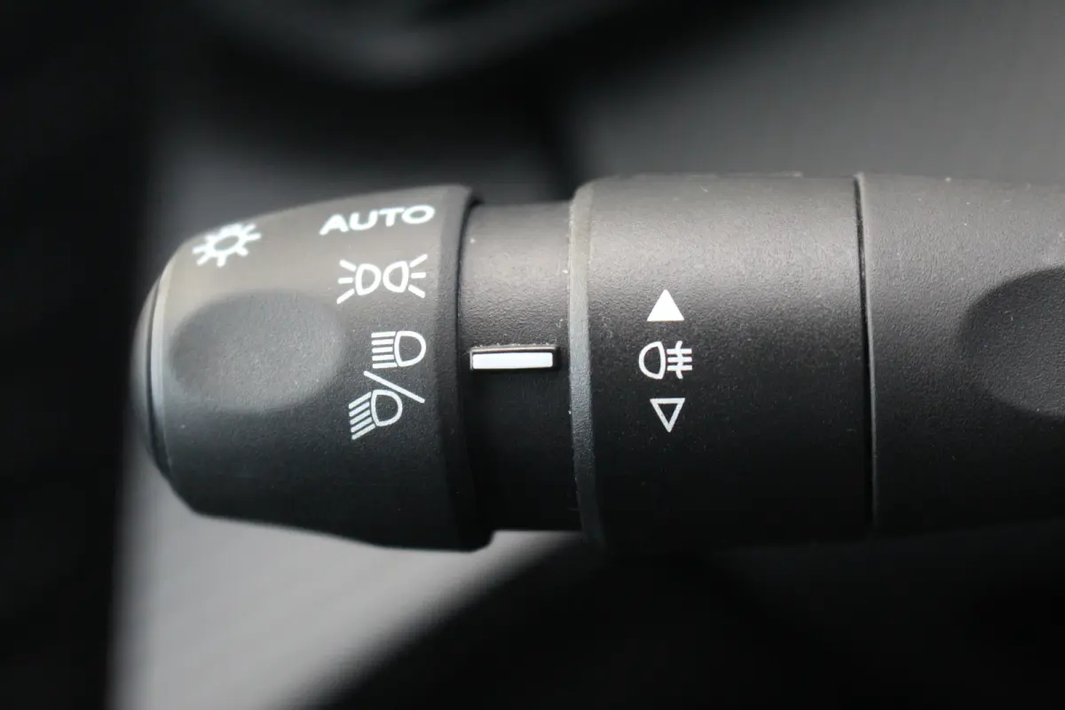 EV Allure Pack 50 kWh | SOH 98% | Camera | Climate & Cruise Controle | Carplay | Keyless | | SOH 98% | Camera | Climate & Cruise Controle | Carplay | Keyless |