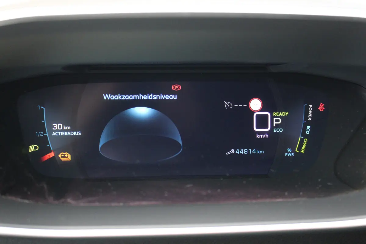 EV Allure Pack 50 kWh | SOH 98% | Camera | Climate & Cruise Controle | Carplay | Keyless | | SOH 98% | Camera | Climate & Cruise Controle | Carplay | Keyless |