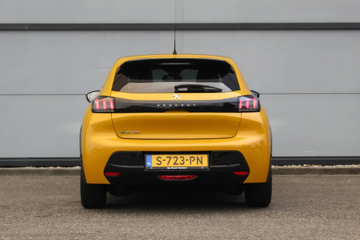 EV Allure Pack 50 kWh | SOH 98% | Camera | Climate & Cruise Controle | Carplay | Keyless | | SOH 98% | Camera | Climate & Cruise Controle | Carplay | Keyless |