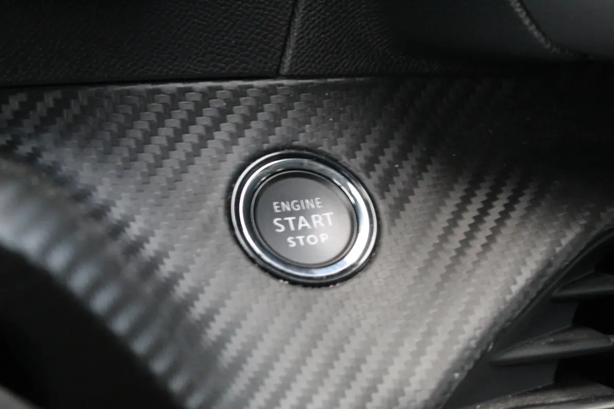 EV Allure Pack 50 kWh | SOH 98% | Camera | Climate & Cruise Controle | Carplay | Keyless | | SOH 98% | Camera | Climate & Cruise Controle | Carplay | Keyless |