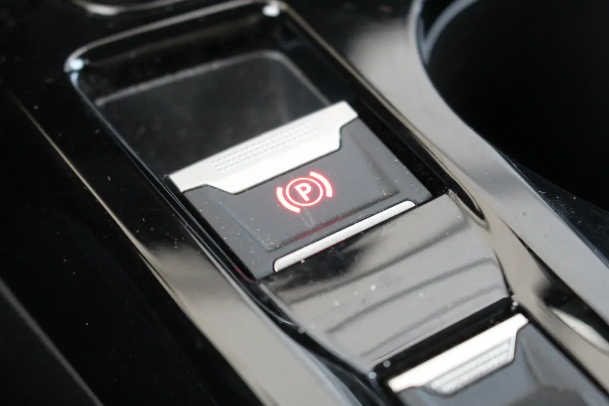 EV Allure Pack 50 kWh | SOH 98% | Camera | Climate & Cruise Controle | Carplay | Keyless | | SOH 98% | Camera | Climate & Cruise Controle | Carplay | Keyless |