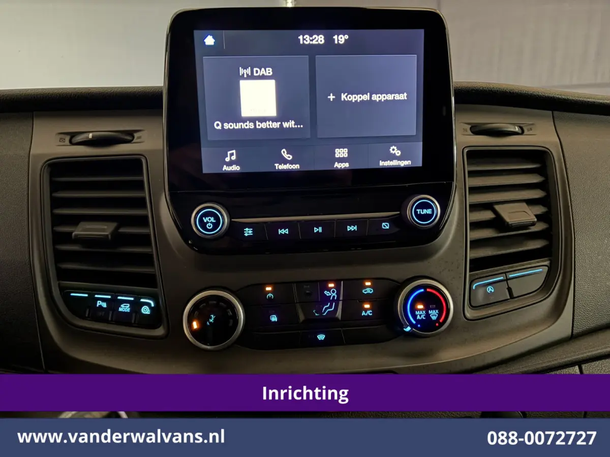 2.0 TDCI 130pk L2H1 inrichting Euro6 Airco | Camera | LED | 2800kg Trekhaak | Omvormer | Apple Carplay Cruisecontrol, Android Auto, Verwarmde Voorruit, Parkeersensoren, Bijrijdersbank