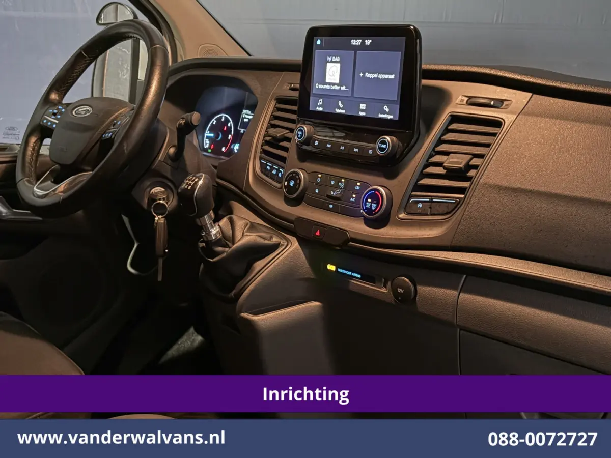 2.0 TDCI 130pk L2H1 inrichting Euro6 Airco | Camera | LED | 2800kg Trekhaak | Omvormer | Apple Carplay Cruisecontrol, Android Auto, Verwarmde Voorruit, Parkeersensoren, Bijrijdersbank