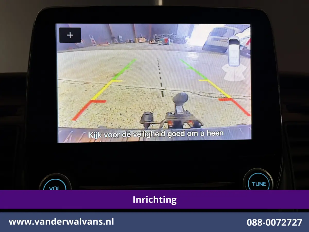 2.0 TDCI 130pk L2H1 inrichting Euro6 Airco | Camera | LED | 2800kg Trekhaak | Omvormer | Apple Carplay Cruisecontrol, Android Auto, Verwarmde Voorruit, Parkeersensoren, Bijrijdersbank