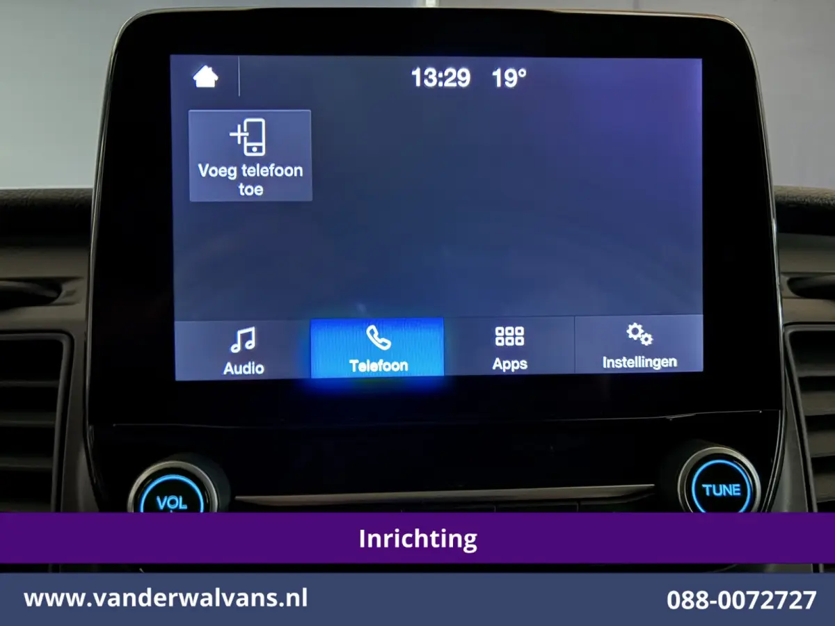 2.0 TDCI 130pk L2H1 inrichting Euro6 Airco | Camera | LED | 2800kg Trekhaak | Omvormer | Apple Carplay Cruisecontrol, Android Auto, Verwarmde Voorruit, Parkeersensoren, Bijrijdersbank
