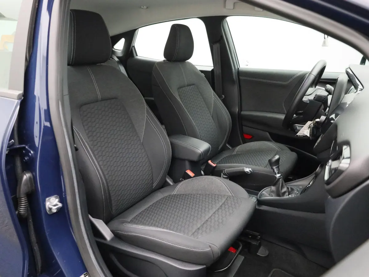 1.0 EcoBoost Titanium 125PK | Trekhaak | Cruisecontrol | Navigatie | Apple Car Play / Android Auto | Lichtmetaal