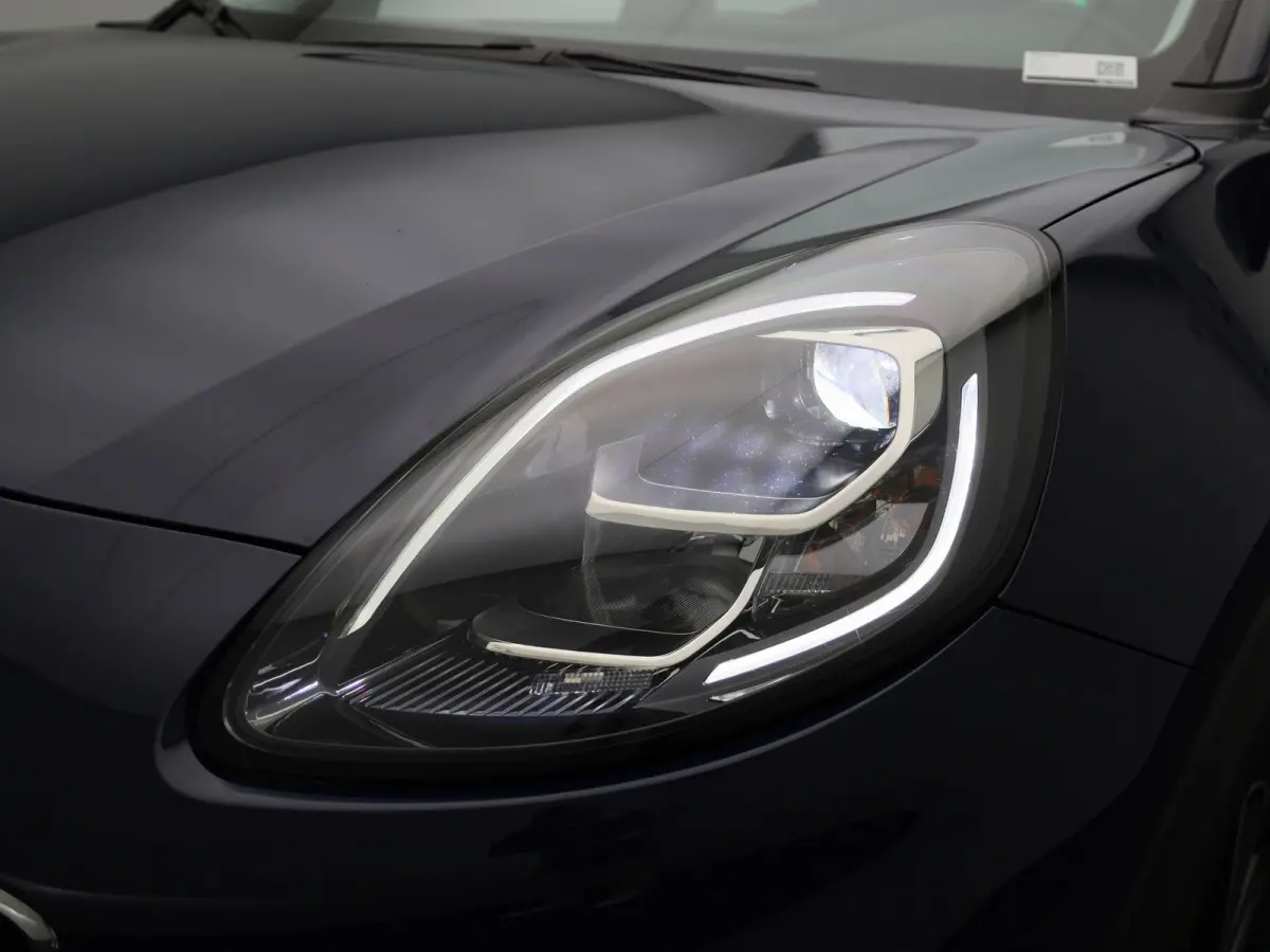 1.0 EcoBoost Titanium 125PK | Trekhaak | Cruisecontrol | Navigatie | Apple Car Play / Android Auto | Lichtmetaal