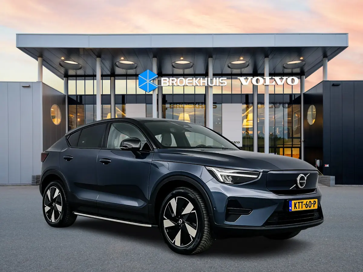 Single Motor Extended Range Ultra Europa 82 kWh | 19" Allseason | Runningboards | Elektr. verst. stoelen | 360 Camera | Harman Kardon | Stoel/Stuurverwarming | Warmtepomp