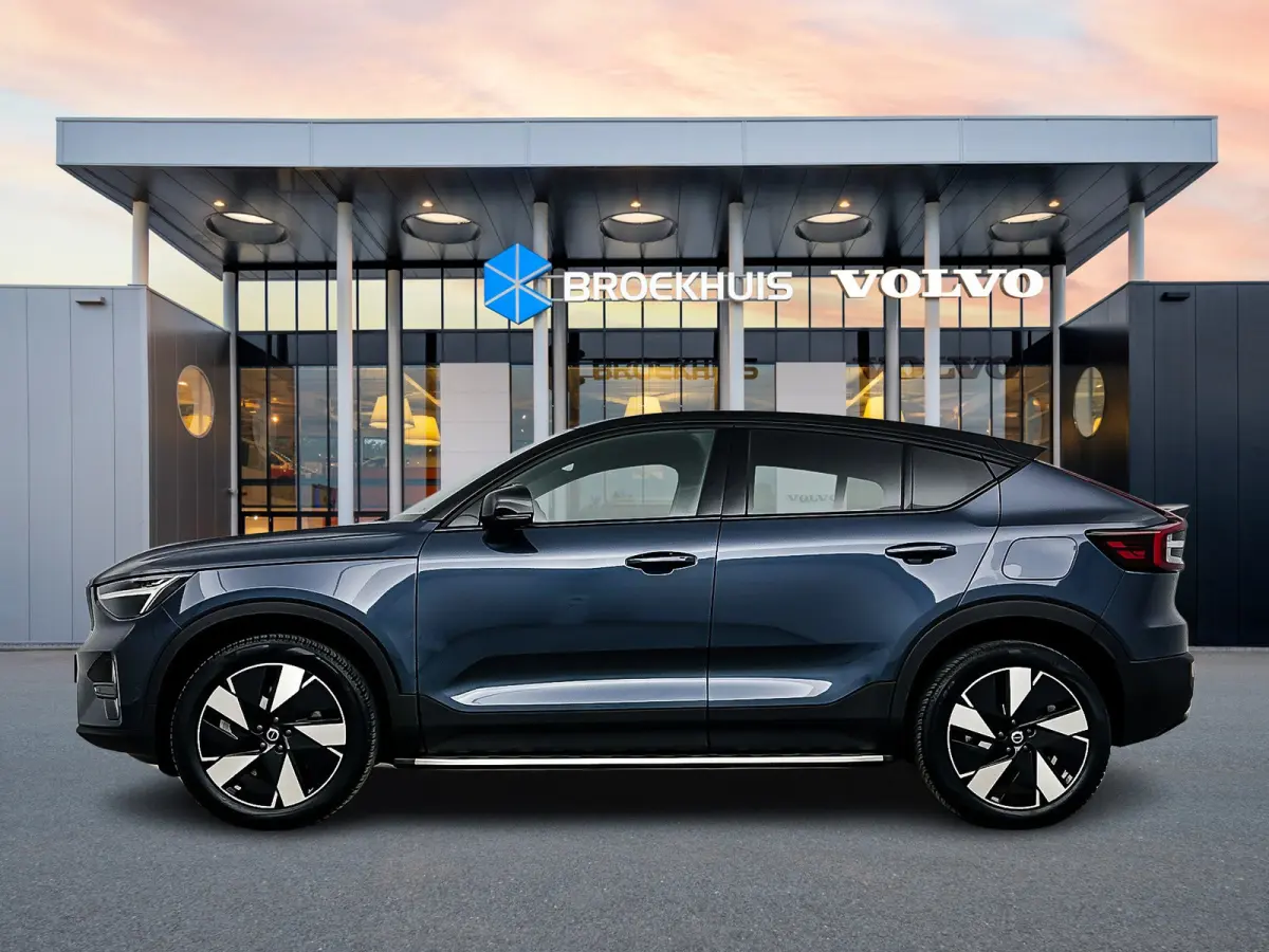 Single Motor Extended Range Ultra Europa 82 kWh | 19" Allseason | Runningboards | Elektr. verst. stoelen | 360 Camera | Harman Kardon | Stoel/Stuurverwarming | Warmtepomp