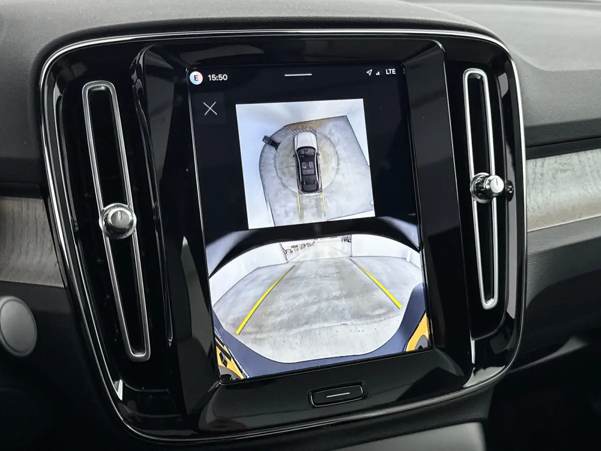 Single Motor Extended Range Ultra Europa 82 kWh | 19" Allseason | Runningboards | Elektr. verst. stoelen | 360 Camera | Harman Kardon | Stoel/Stuurverwarming | Warmtepomp