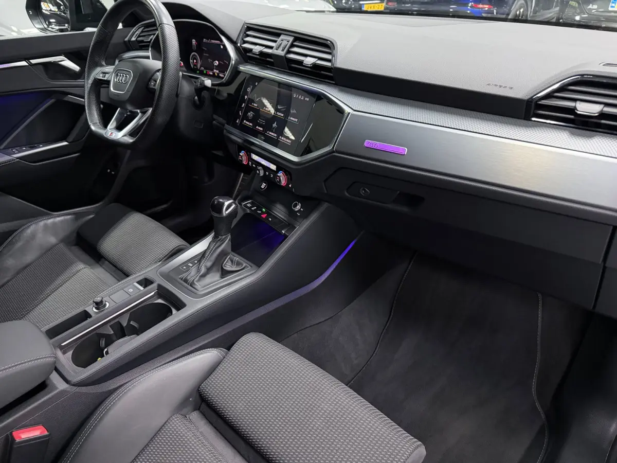 45 TFSI e 3X S-LINE 20" NAVI/V-COCKPIT/SFEERVERL/CARPLAY/ADAPT-CRUISE/DAB/CAM///