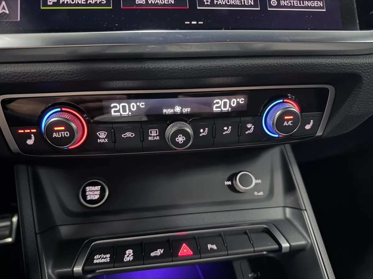 45 TFSI e 3X S-LINE 20" NAVI/V-COCKPIT/SFEERVERL/CARPLAY/ADAPT-CRUISE/DAB/CAM///