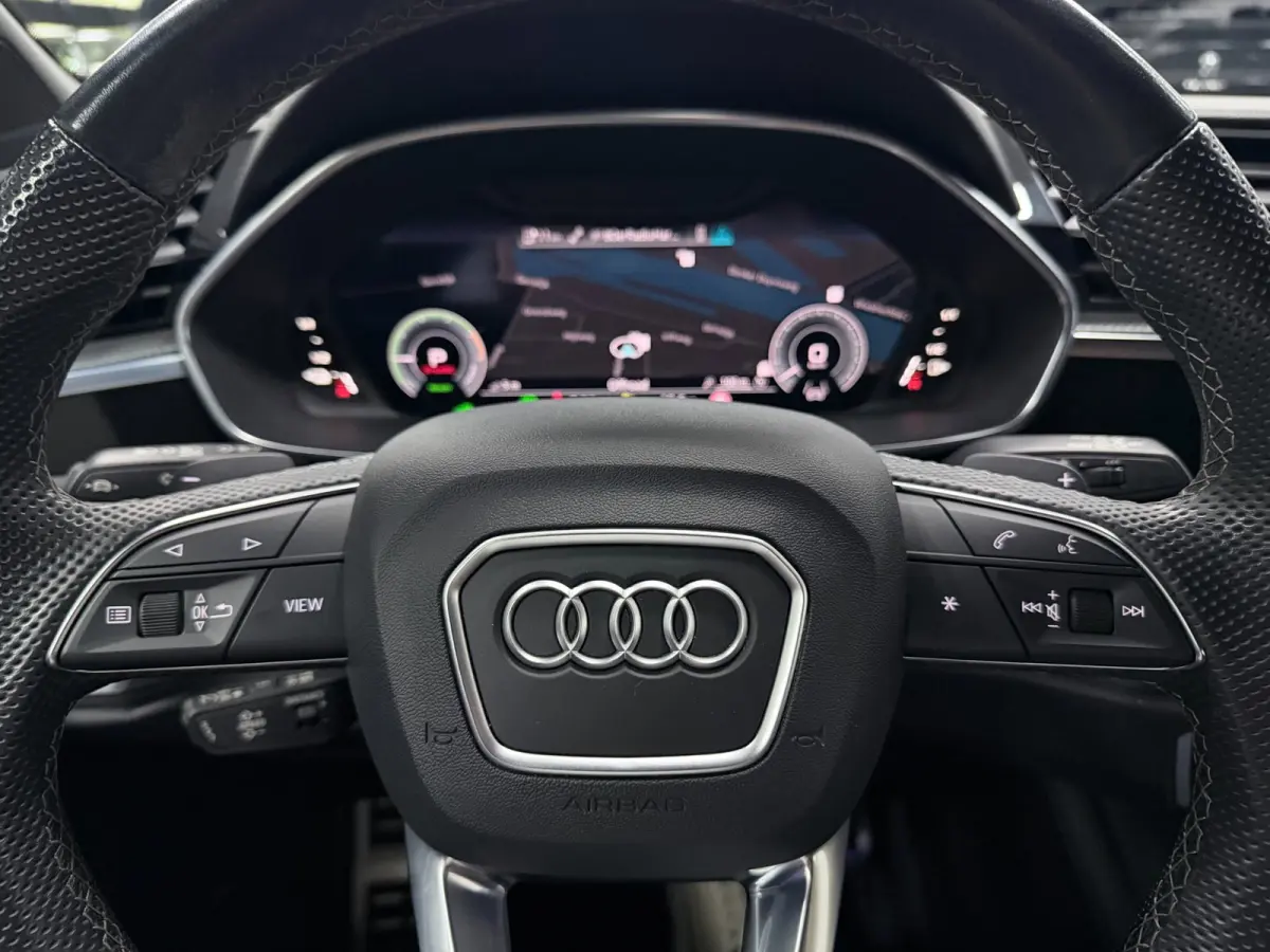 45 TFSI e 3X S-LINE 20" NAVI/V-COCKPIT/SFEERVERL/CARPLAY/ADAPT-CRUISE/DAB/CAM///