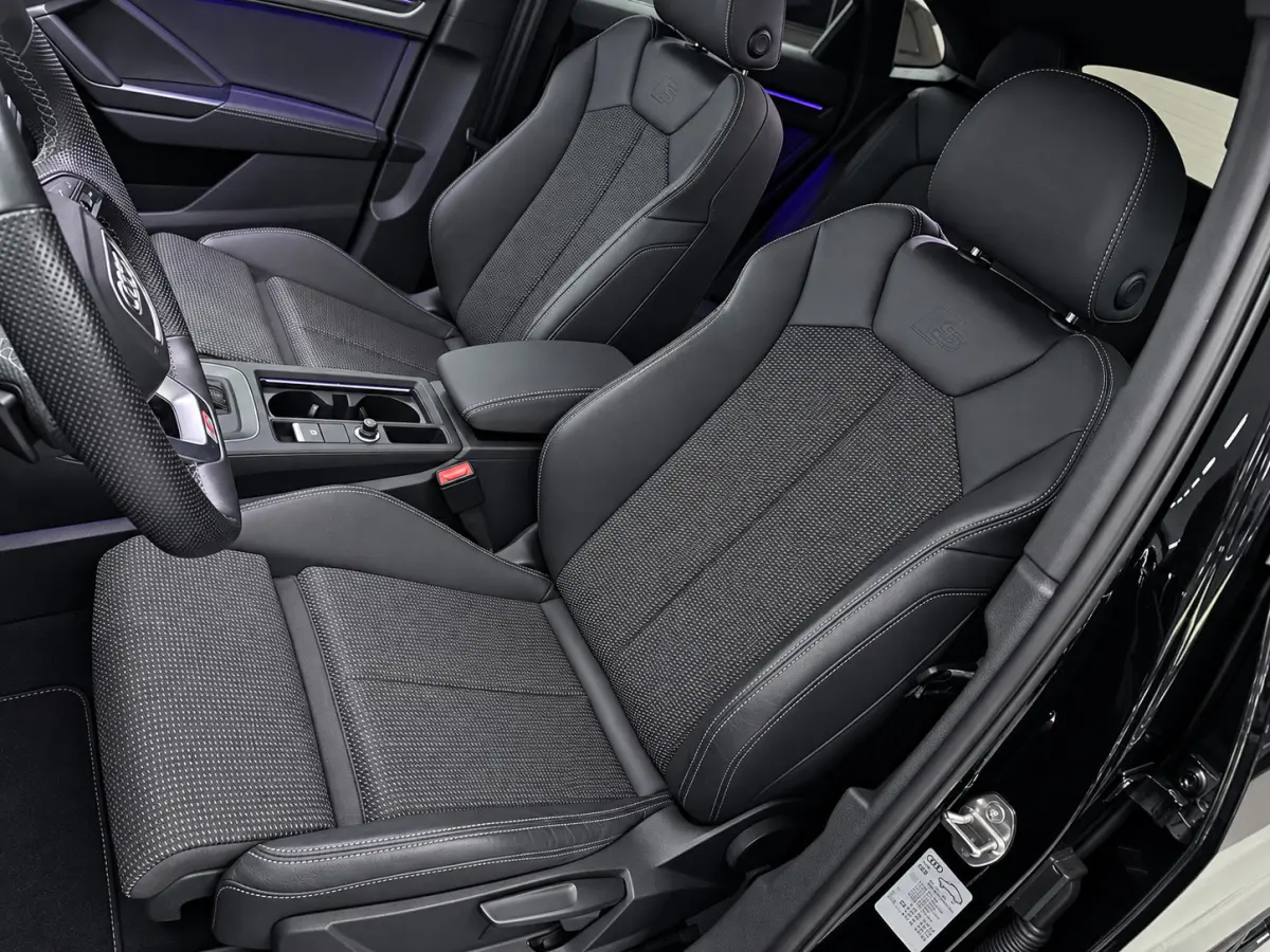 45 TFSI e 3X S-LINE 20" NAVI/V-COCKPIT/SFEERVERL/CARPLAY/ADAPT-CRUISE/DAB/CAM///