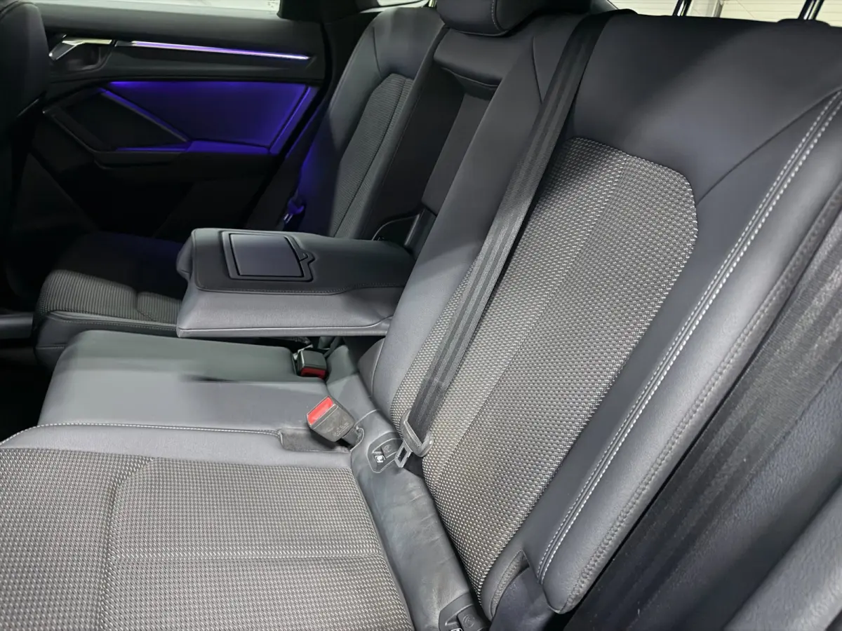 45 TFSI e 3X S-LINE 20" NAVI/V-COCKPIT/SFEERVERL/CARPLAY/ADAPT-CRUISE/DAB/CAM///