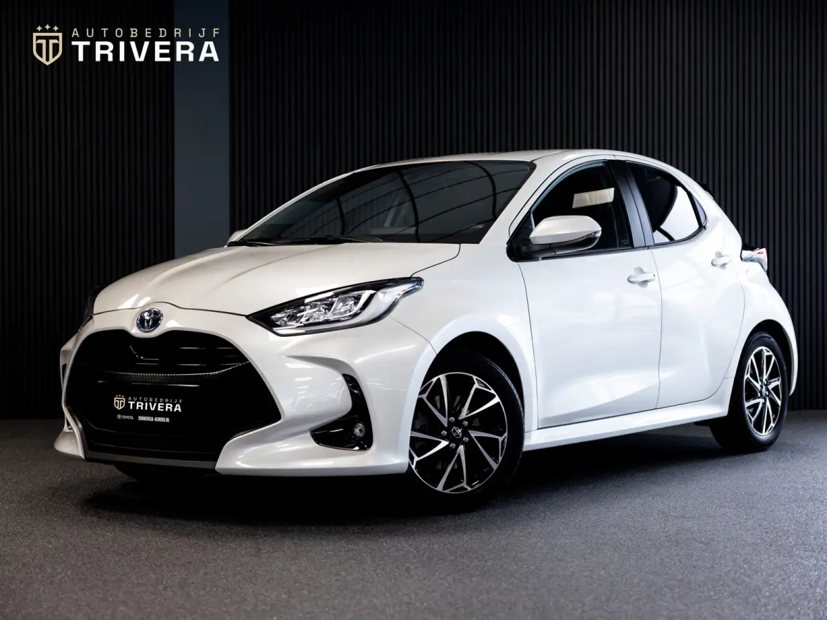 1.5 Hybrid Dynamic l SoH 94% l AUT.l CAM l 1ste eig.l CARPLAY l BTW Auto l Dealer onderhouden