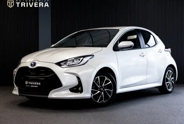 1.5 Hybrid Dynamic l SoH 94% l AUT.l CAM l 1ste eig.l CARPLAY l BTW Auto l Dealer onderhouden