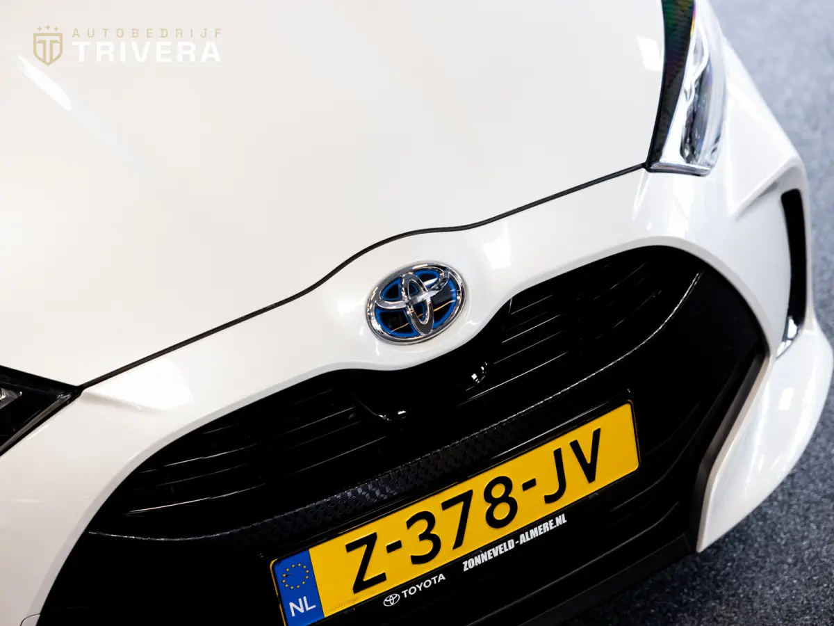 1.5 Hybrid Dynamic l SoH 94% l AUT.l CAM l 1ste eig.l CARPLAY l BTW Auto l Dealer onderhouden
