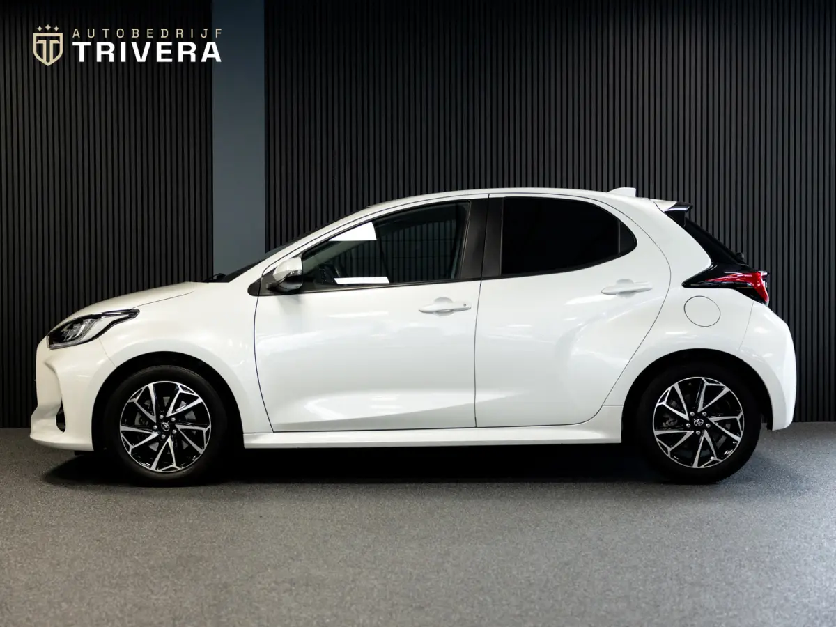 1.5 Hybrid Dynamic l SoH 94% l AUT.l CAM l 1ste eig.l CARPLAY l BTW Auto l Dealer onderhouden