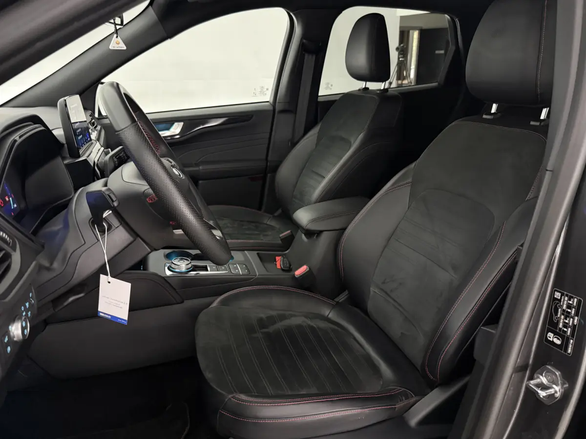 2.5 PHEV ST-Line X | B&O | Virtual | Camera | Sfeer | Carplay | Trekhaak | Keyless | NAP