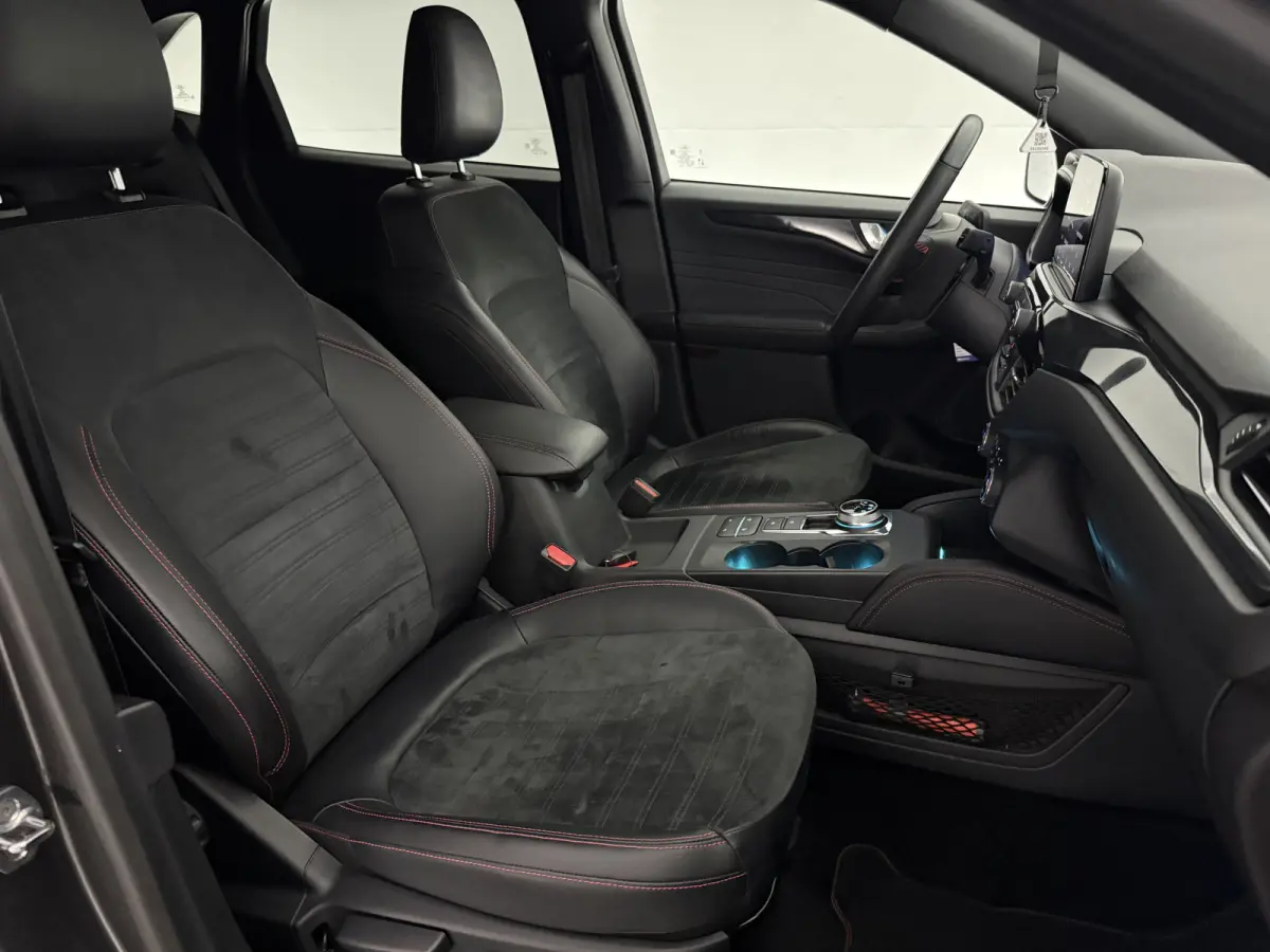 2.5 PHEV ST-Line X | B&O | Virtual | Camera | Sfeer | Carplay | Trekhaak | Keyless | NAP