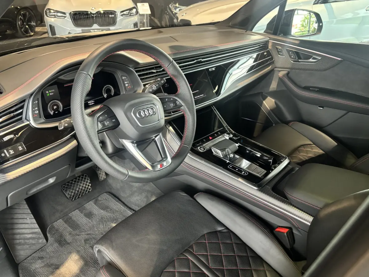 60 TFSI e quattro Pro Line S Competition | PANORAMA/SCHUIF-KANTELDAK | BANG & OLUFSEN | AWD BESTURING | SOFTCLOSE | STOELMASSAGE | STOELVENTILATIE | 360 CAMERA | LUCHTVERING | RS SPORTSTOELE
