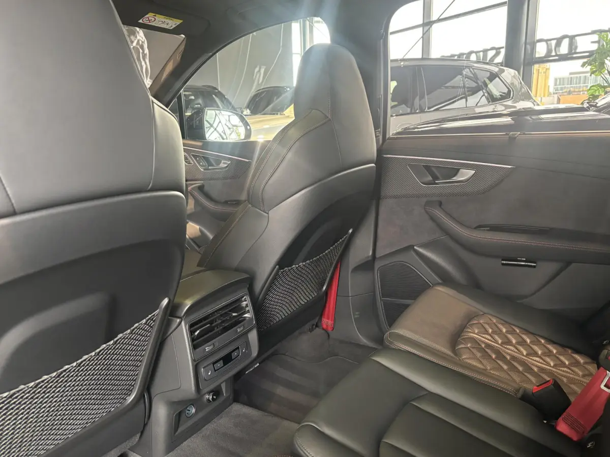 60 TFSI e quattro Pro Line S Competition | PANORAMA/SCHUIF-KANTELDAK | BANG & OLUFSEN | AWD BESTURING | SOFTCLOSE | STOELMASSAGE | STOELVENTILATIE | 360 CAMERA | LUCHTVERING | RS SPORTSTOELE