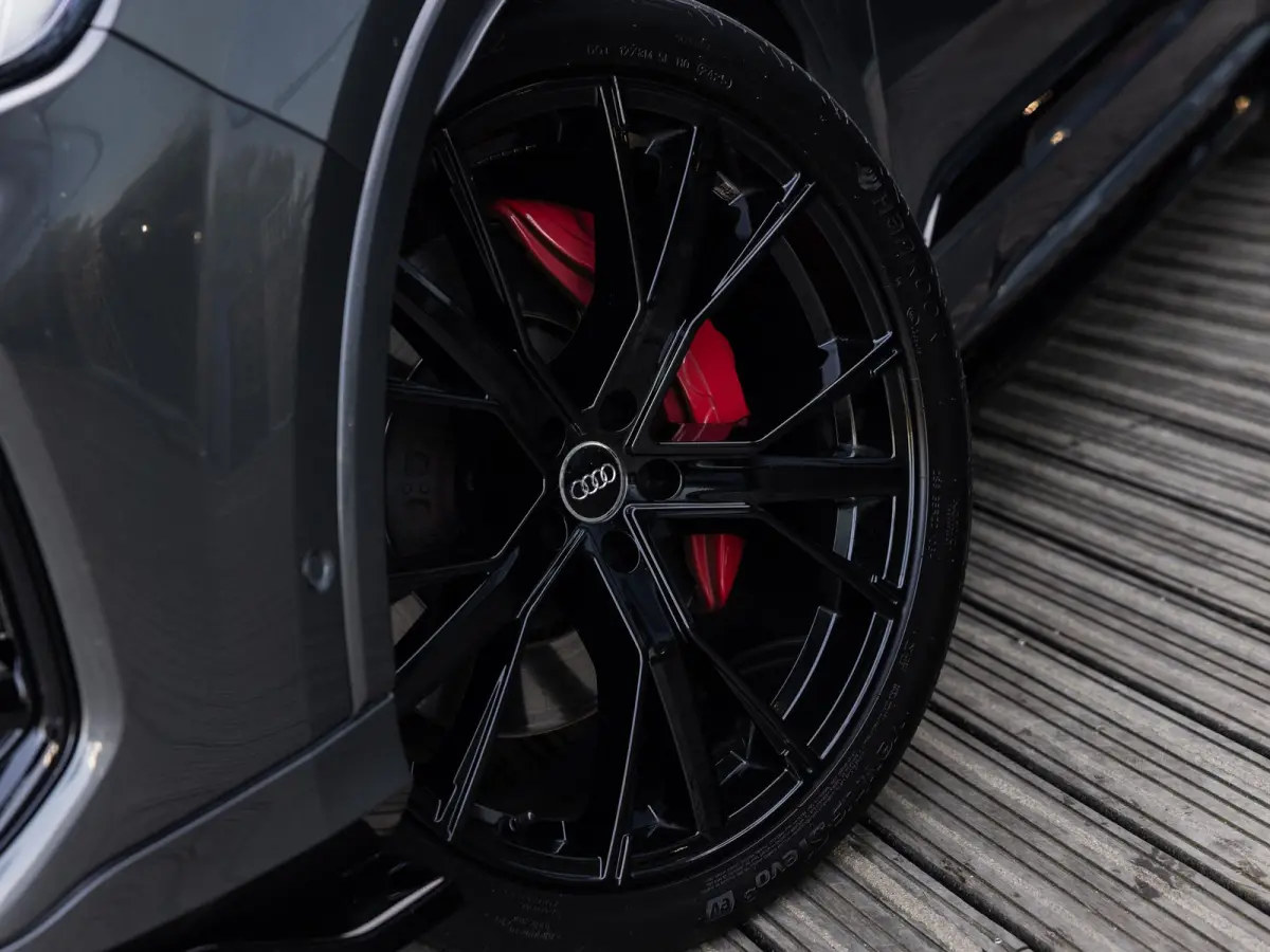 60 TFSI e quattro Pro Line S Competition | PANORAMA/SCHUIF-KANTELDAK | BANG & OLUFSEN | AWD BESTURING | SOFTCLOSE | STOELMASSAGE | STOELVENTILATIE | 360 CAMERA | LUCHTVERING | RS SPORTSTOELE