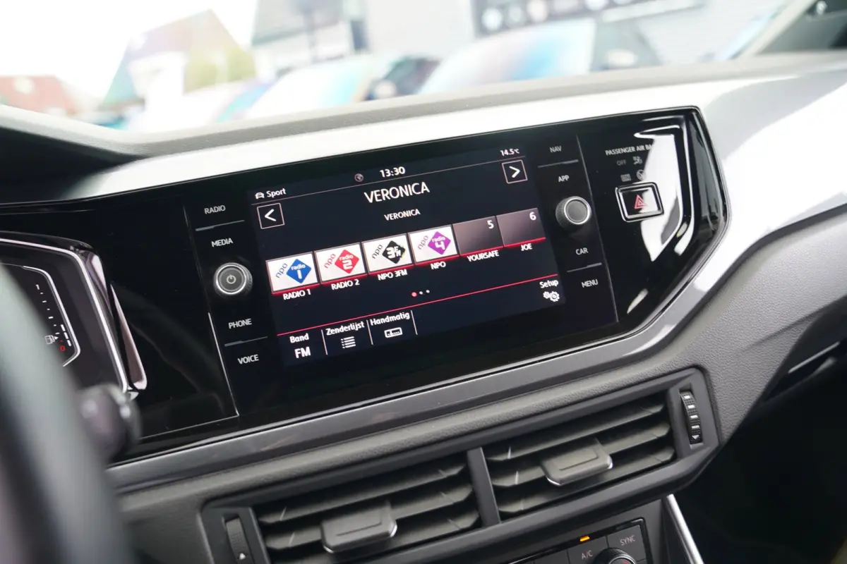 2.0 TSI GTI | LED | Stoelverwarming | Achteruitrijcamera | Apple Carplay | Climatronic | 200PK | NAP