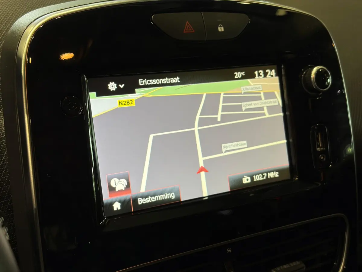 0.9 TCe Intens Weinig KM | Trekhaak | Navigatie | Airco