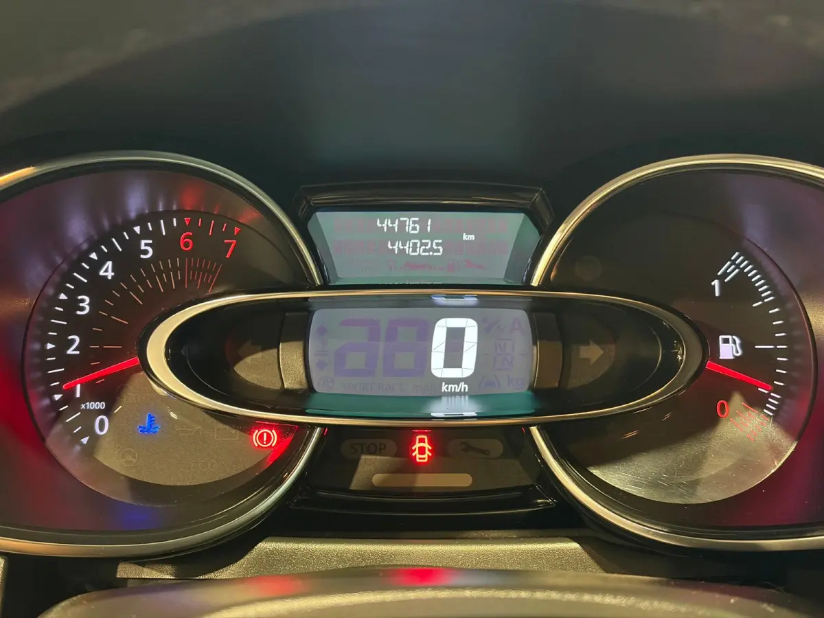 0.9 TCe Intens Weinig KM | Trekhaak | Navigatie | Airco