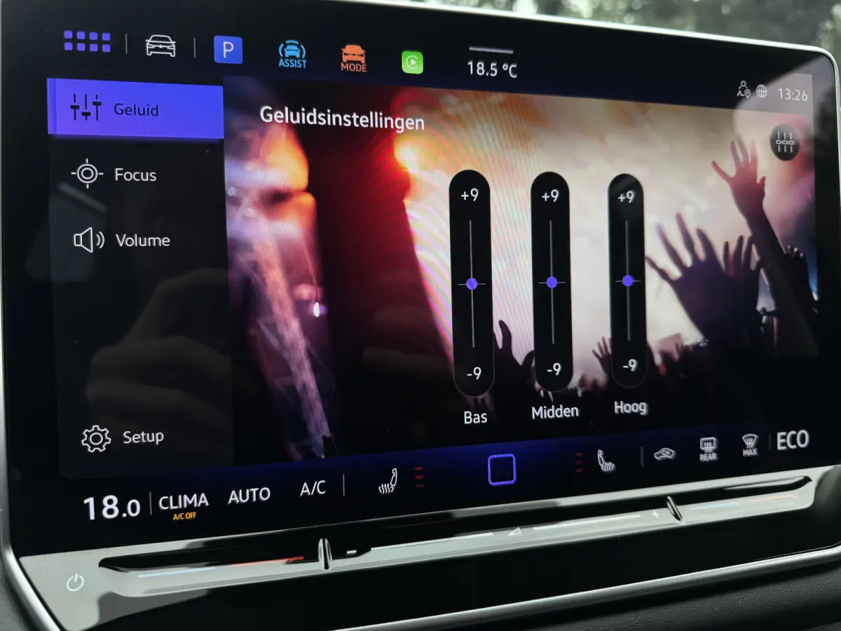 1.5 eHybrid 204PK DSG LIFE TREKHAAK/CAMERA/CARPLAY FABRIEKSGARANTIE TOT 2030