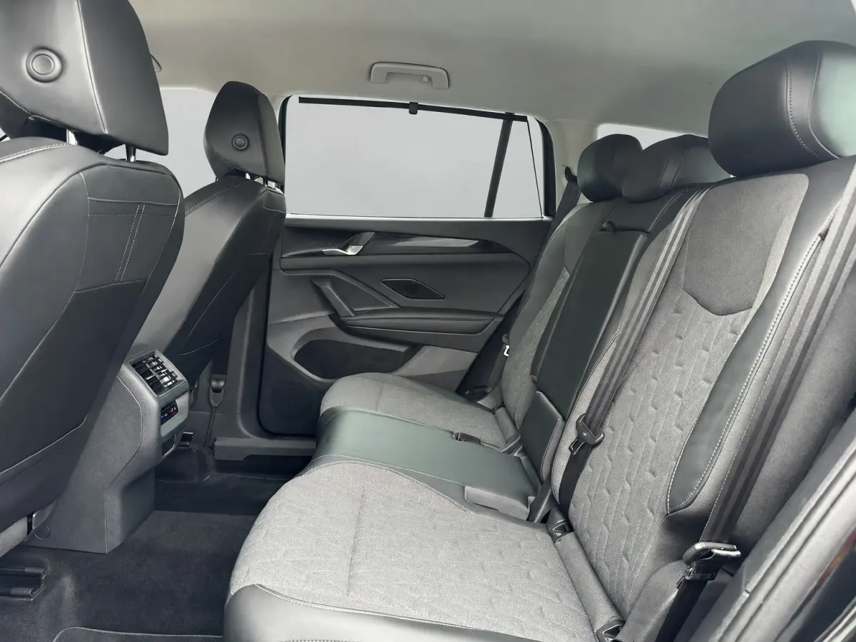 1.5 eHybrid 204PK DSG LIFE TREKHAAK/CAMERA/CARPLAY FABRIEKSGARANTIE TOT 2030