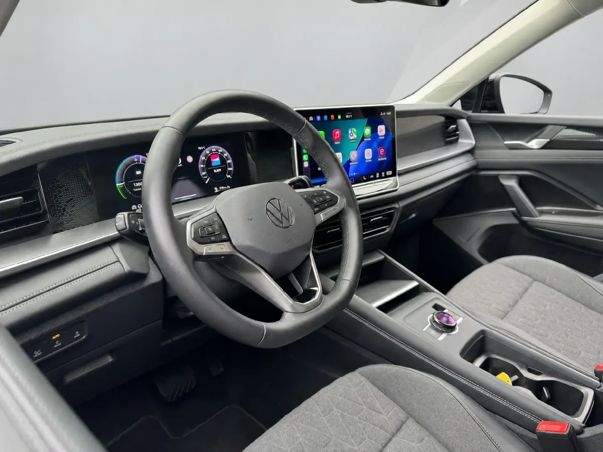 1.5 eHybrid 204PK DSG LIFE TREKHAAK/CAMERA/CARPLAY FABRIEKSGARANTIE TOT 2030