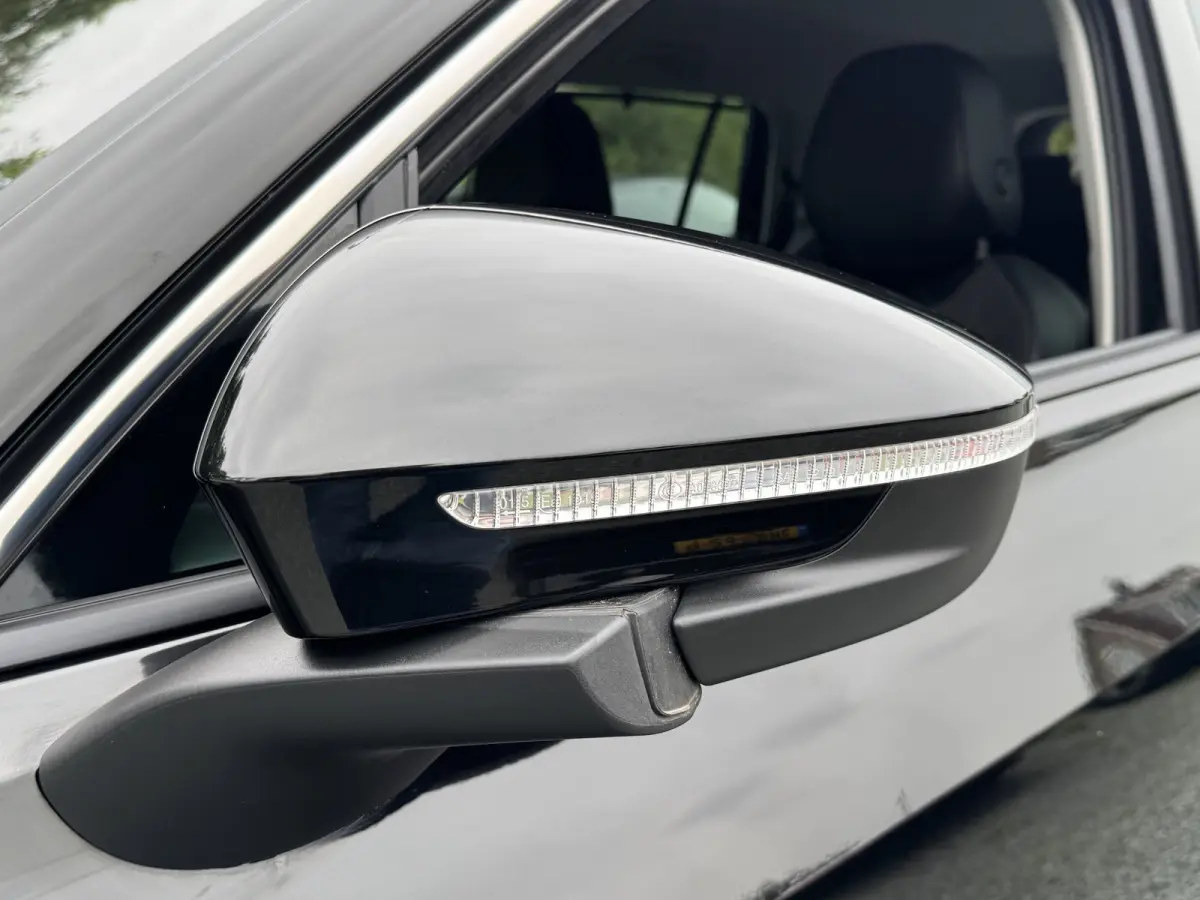 1.5 eHybrid 204PK DSG LIFE TREKHAAK/CAMERA/CARPLAY FABRIEKSGARANTIE TOT 2030