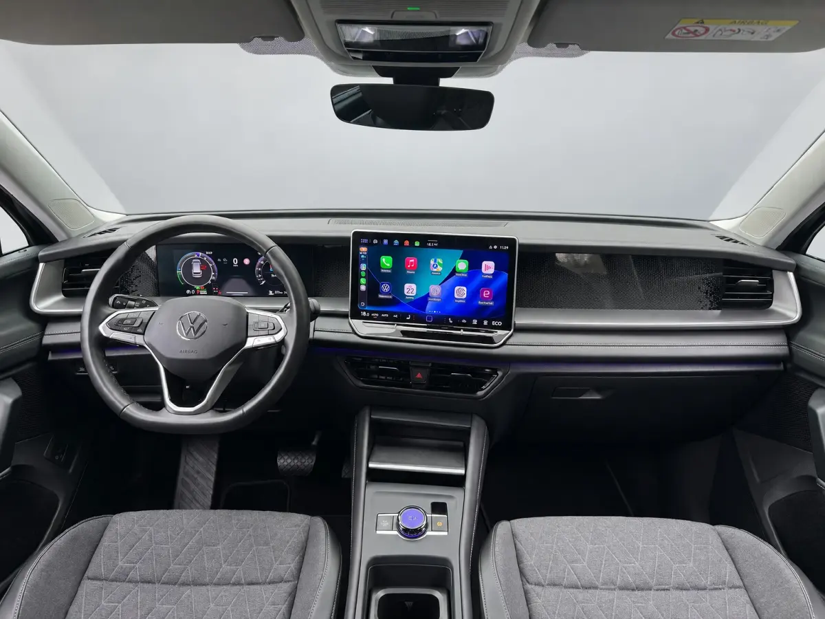 1.5 eHybrid 204PK DSG LIFE TREKHAAK/CAMERA/CARPLAY FABRIEKSGARANTIE TOT 2030