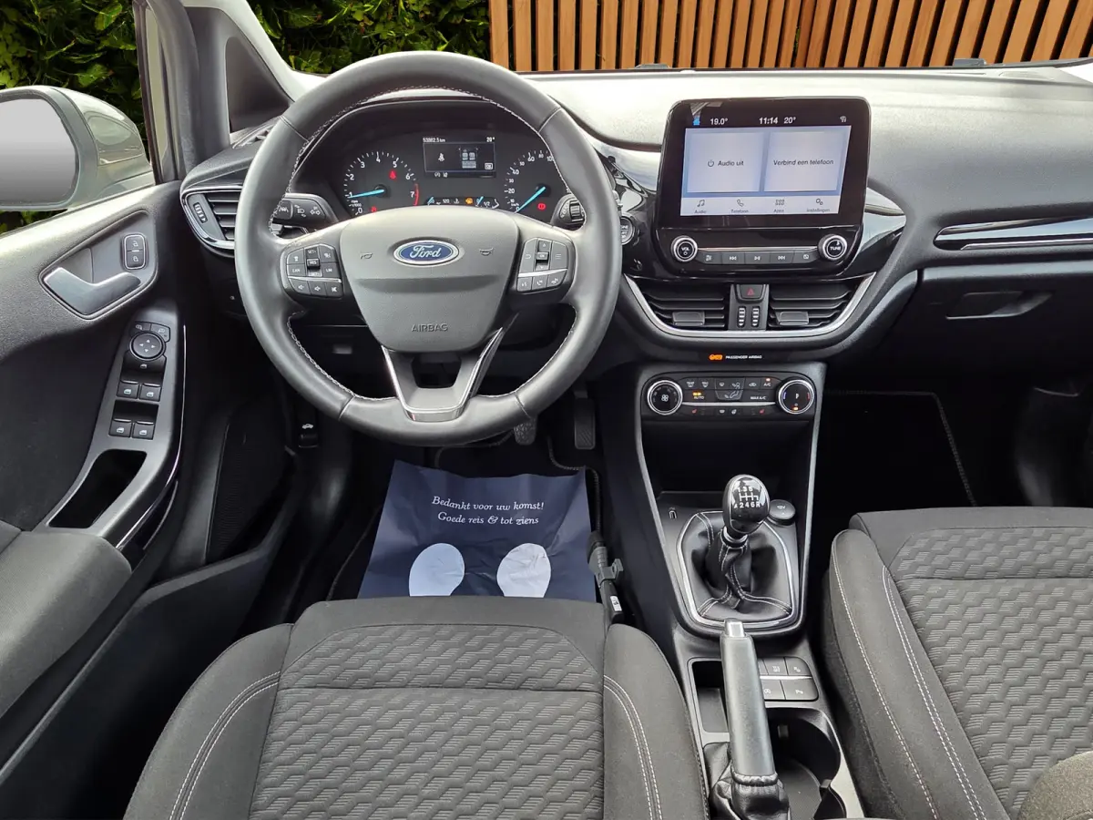 1.0 EcoBoost Hybrid Titanium Carplay | Adaptieve cruise | Camera | Stoel- stuurverw. | Keyless | PDC | LED