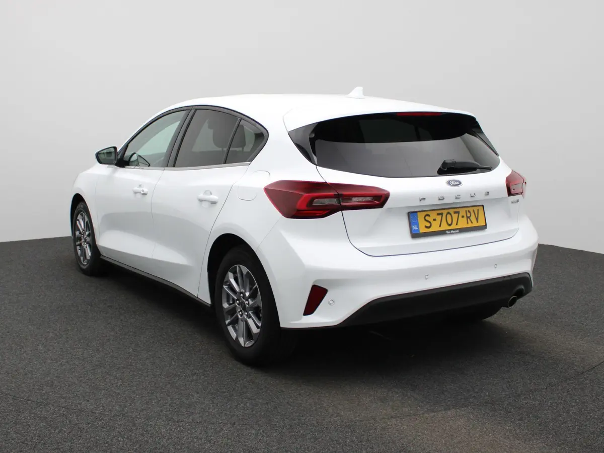 1.0 EcoBoost Hybrid Titanium | APPLE CARPLAY | ANDROID AUTO | PARKEERSENSOREN | LED VERLICHTING | LICHTMETALEN VELGEN | NAVIGATIE | KEYLESS GO | CRUISE CONTROL | RIJSTROOKHULP |