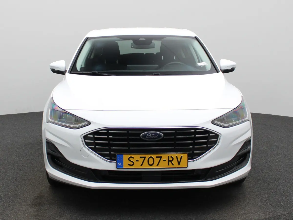 1.0 EcoBoost Hybrid Titanium | APPLE CARPLAY | ANDROID AUTO | PARKEERSENSOREN | LED VERLICHTING | LICHTMETALEN VELGEN | NAVIGATIE | KEYLESS GO | CRUISE CONTROL | RIJSTROOKHULP |