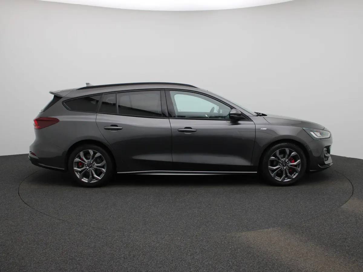 1.0 EcoBoost Hybrid ST Line Style 125PK | Achteruitrijcamera | Apple Car Play / Android Auto | Winterpack