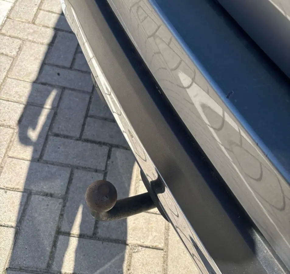200 Business Solution Limited Camera | Vol Leder | Elek. Stoelen | Carplay | Climate | Stoelverwarming | Trekhaak | LED | Parkeersensoren | Achteruitrijcamera | Airco (automatisch) | Apple C