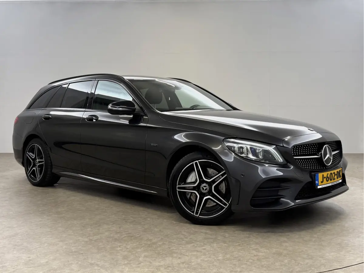 300 e AMG Limited | 360° | Virtual | Sfeer | Carplay | LED | Trekhaak | Parkeersens.