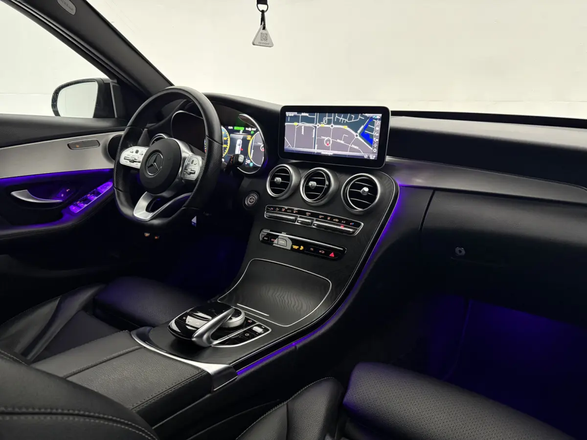 300 e AMG Limited | 360° | Virtual | Sfeer | Carplay | LED | Trekhaak | Parkeersens.