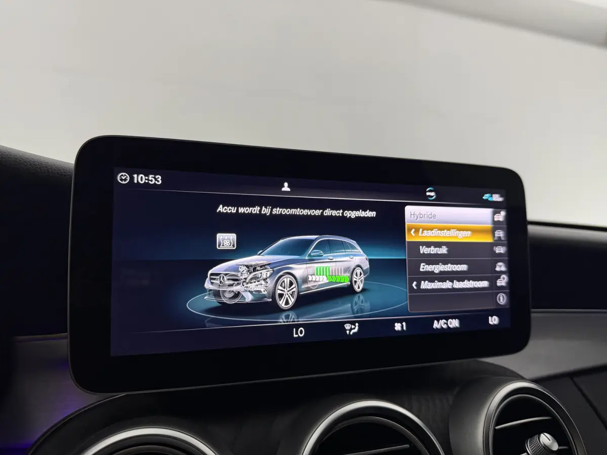 300 e AMG Limited | 360° | Virtual | Sfeer | Carplay | LED | Trekhaak | Parkeersens.