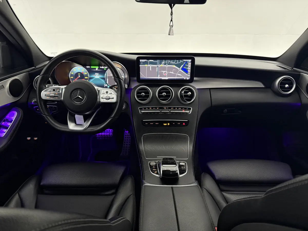300 e AMG Limited | 360° | Virtual | Sfeer | Carplay | LED | Trekhaak | Parkeersens.