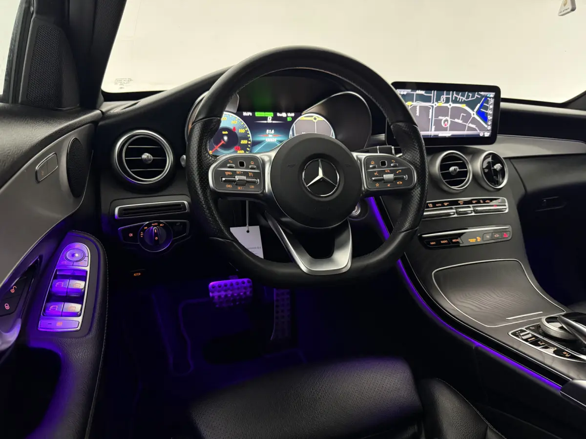 300 e AMG Limited | 360° | Virtual | Sfeer | Carplay | LED | Trekhaak | Parkeersens.