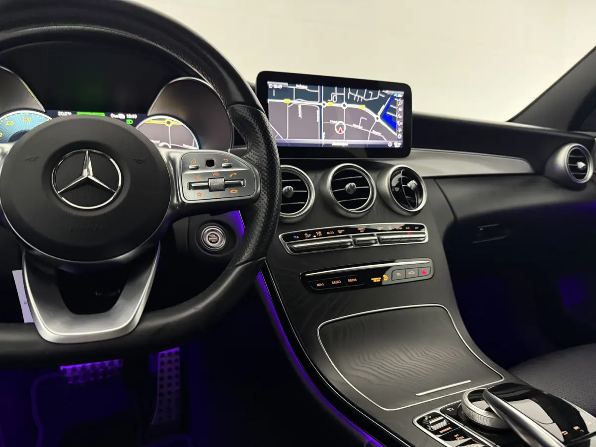 300 e AMG Limited | 360° | Virtual | Sfeer | Carplay | LED | Trekhaak | Parkeersens.